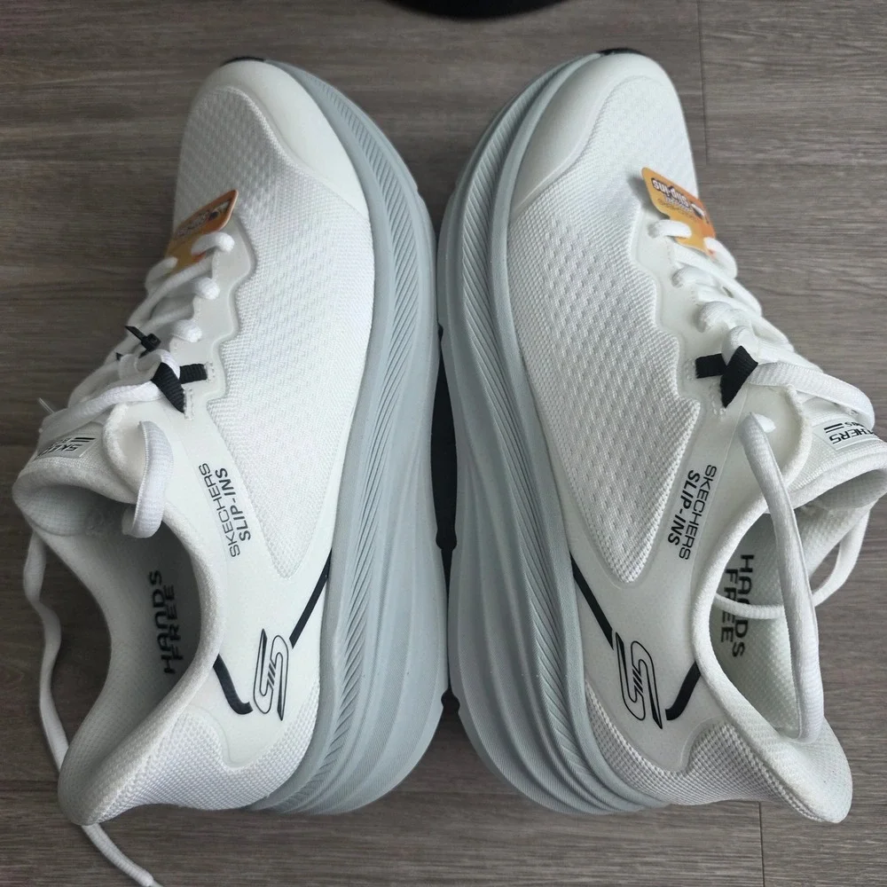 Skechers Hands Free Slip-ins BOBS Skillz Mens 9.5 White Gray 118431 WGY Vegan